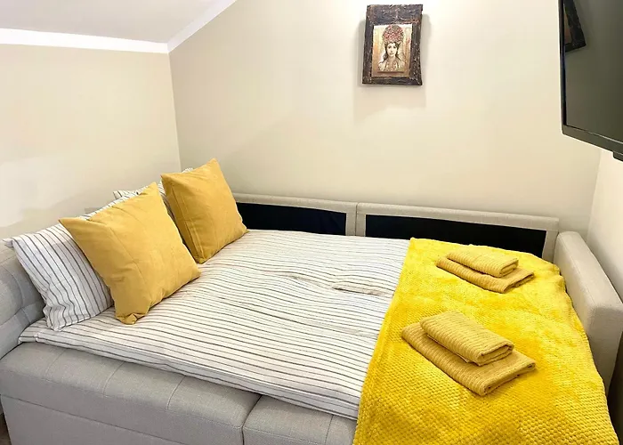 1br Near Gondola By Si 公寓 *